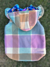 Load image into Gallery viewer, Upcycled Wool Vest size 5
