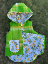 Load image into Gallery viewer, Upcycled Wool Vest size 2