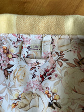 Load image into Gallery viewer, Ladies Wool Coat size 18