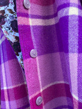 Load image into Gallery viewer, Ladies Wool Coat size 16