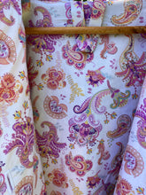 Load image into Gallery viewer, Ladies Wool Coat size 16