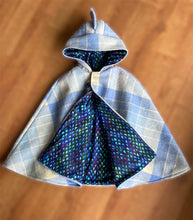 Load image into Gallery viewer, Dino Cape size 5-8