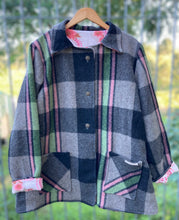 Load image into Gallery viewer, Ladies Wool Coat size 18