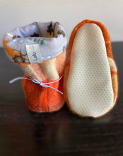 Load image into Gallery viewer, Kids Upcycled Wool Tie Back Boots size 8