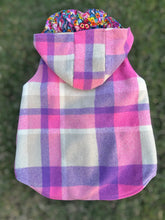 Load image into Gallery viewer, Upcycled Wool Vest size 4
