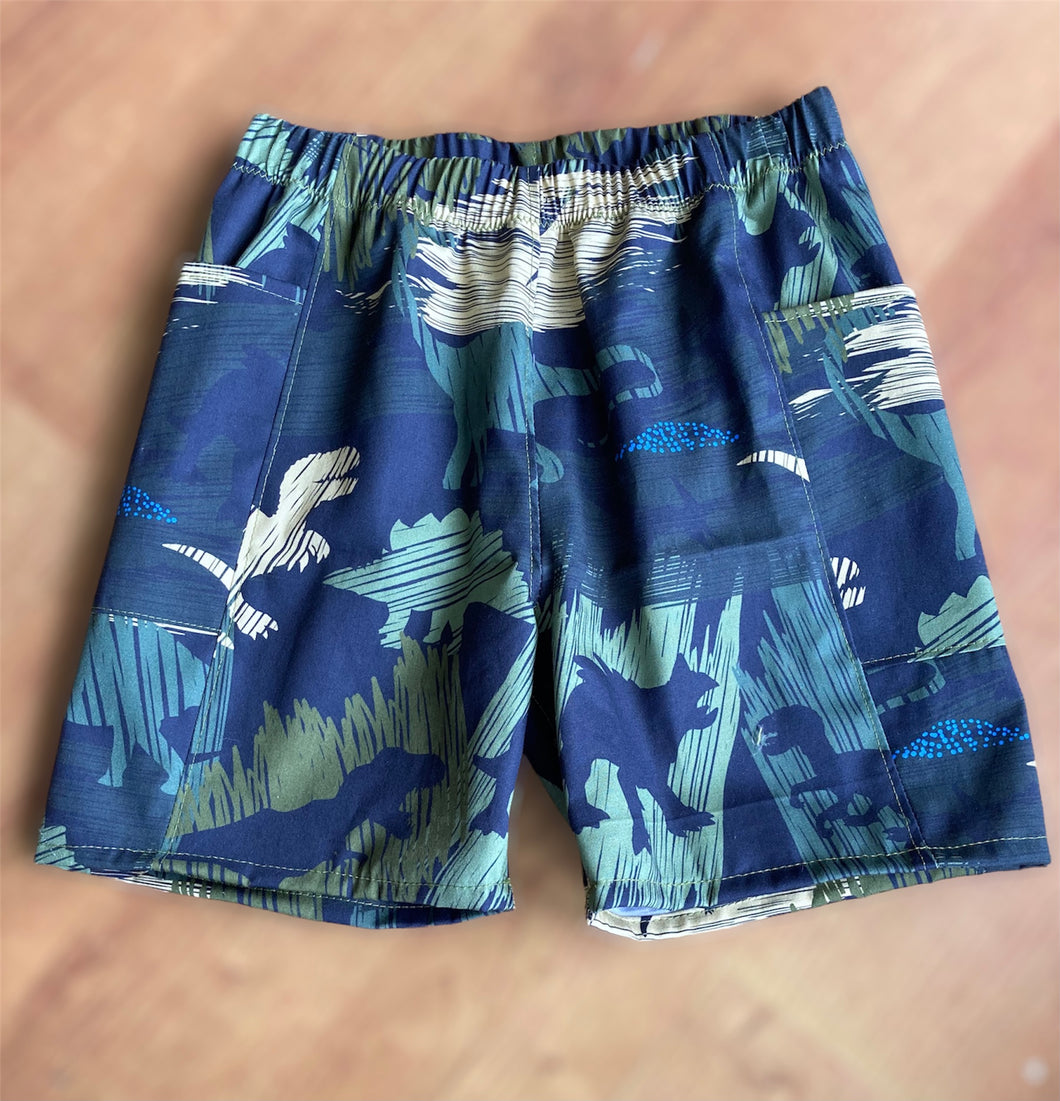 Shorts knee length size 4